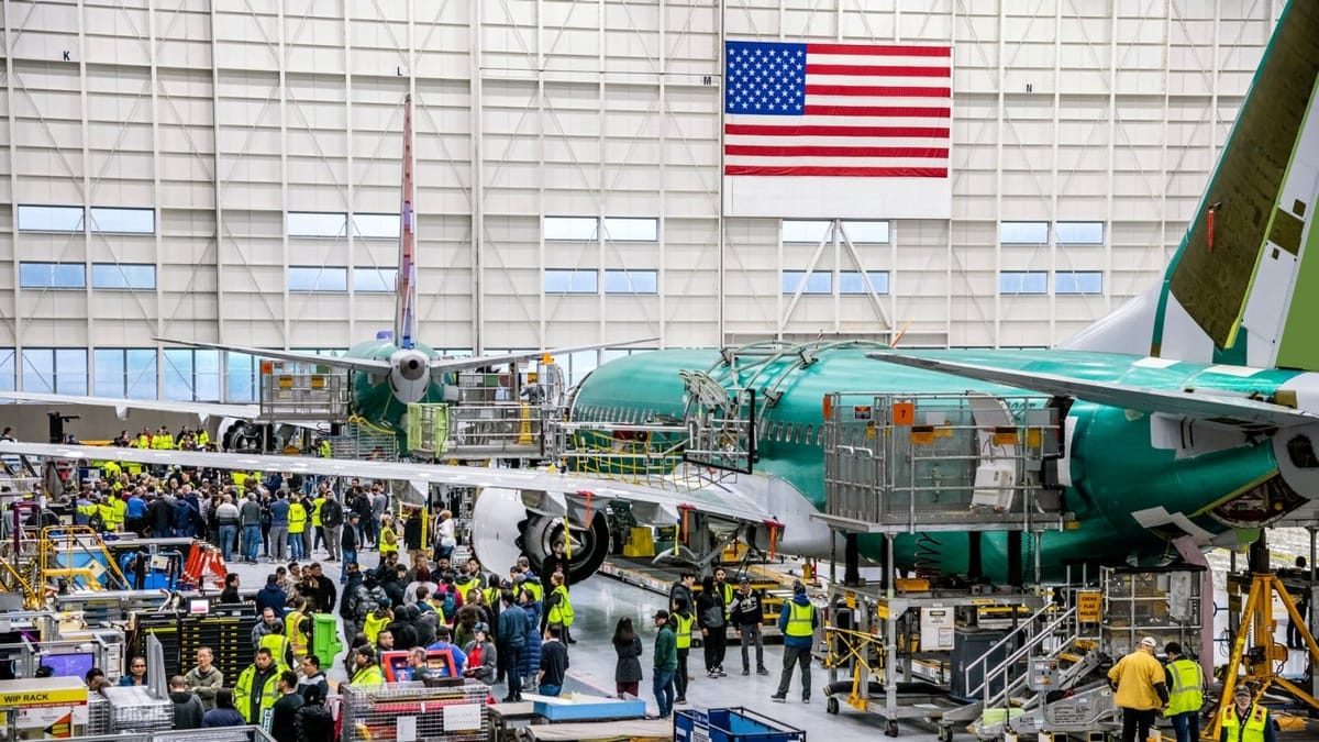 Boeing’s deliveries slow down in October