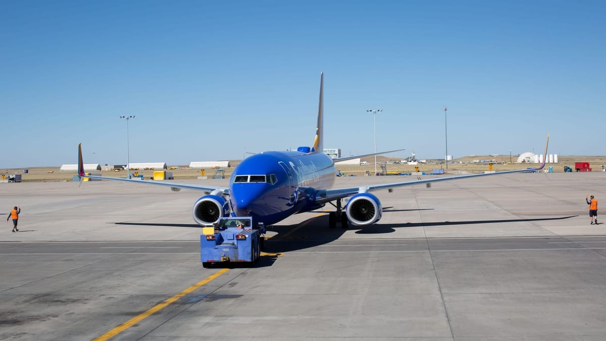 Southwest Airlines takes EBIT hit of at least $100 million due to US government shutdown and higher fuel prices