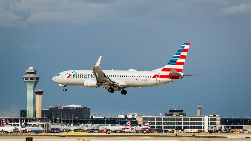 American Airlines & United’s capacity war at Chicago-O’Hare pushes the airport to 8th busiest globally