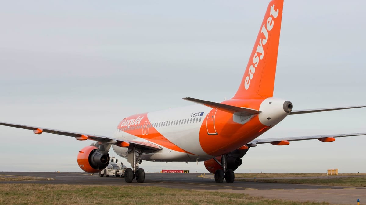 easyJet keeps growing in Northern England, adds three routes from Newcastle and Manchester