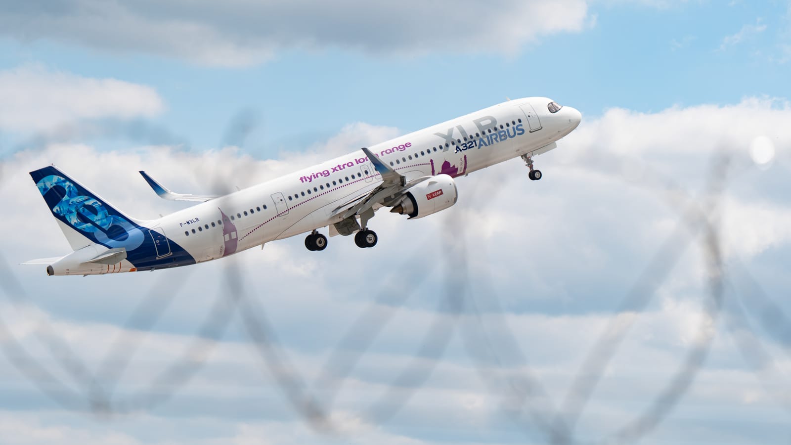 Saudia to fly premium-heavy Airbus A321XLRs to Paris Charles de Gaulle Post feature image