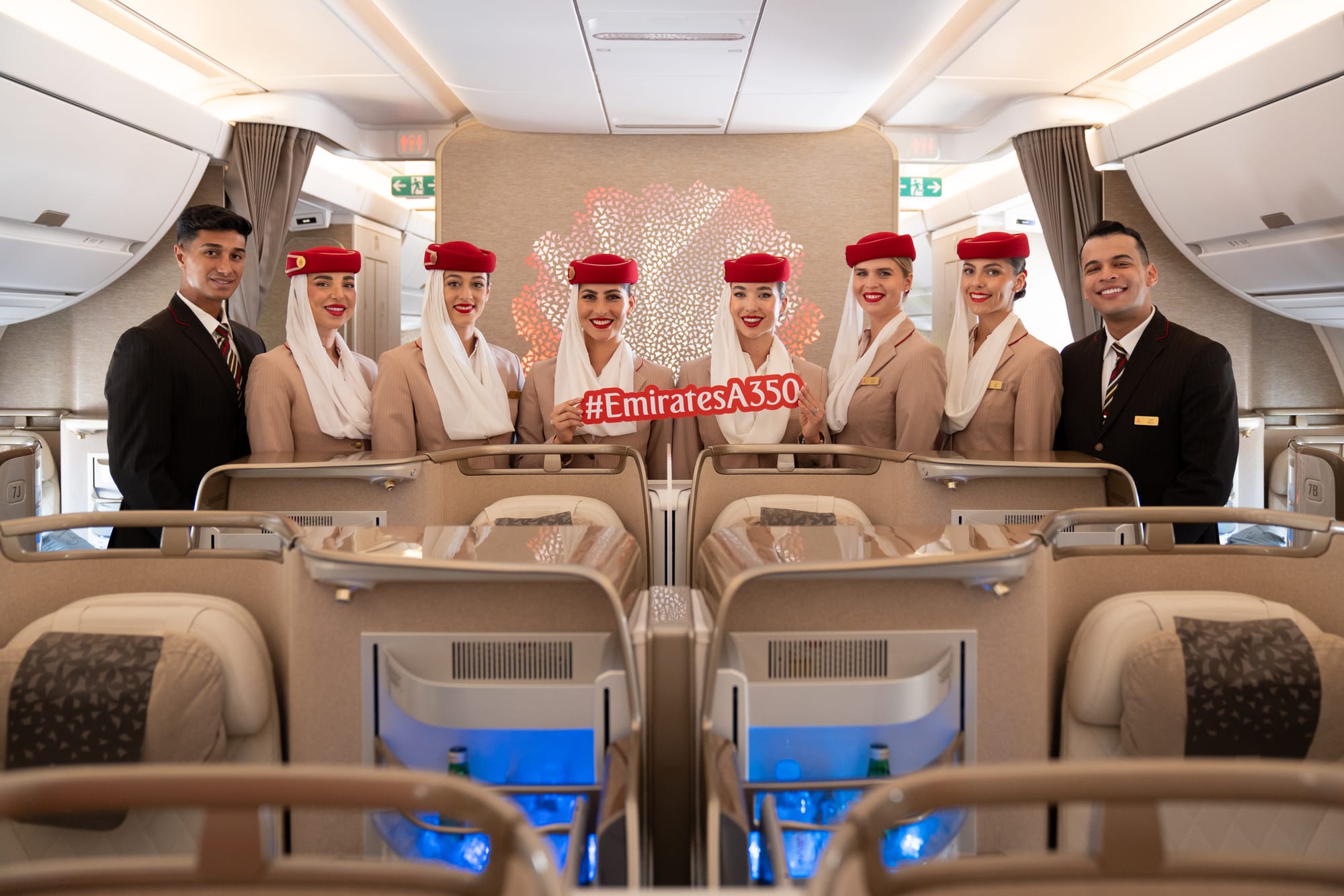 Emirates unveils first North American Airbus A350-900 destination, Montréal Post image