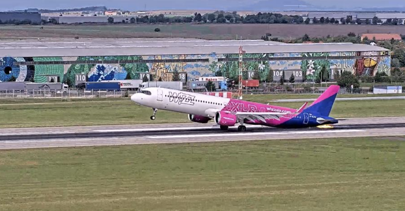 Wizz Air A321XLR descent rate increased by almost 300 fpm before tailstrike in Prague Post image