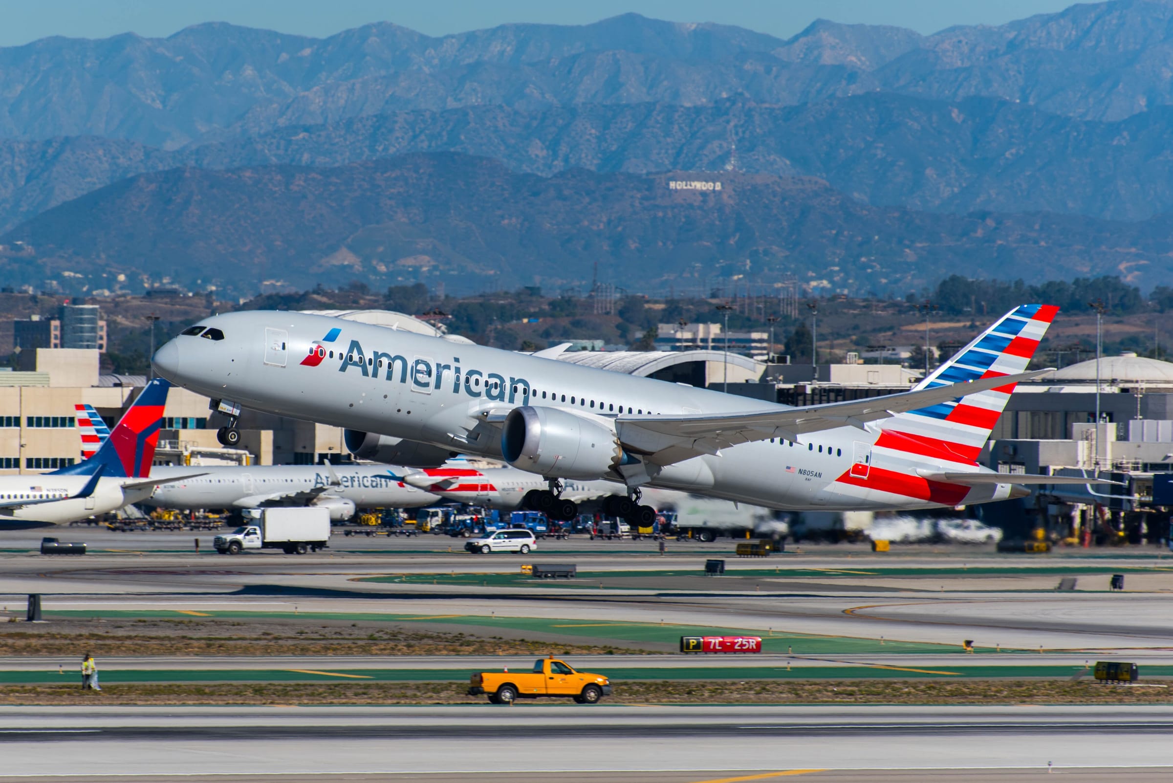 US airlines call to ensure that aviation does not become collateral damage amid policy disagreements Post feature image