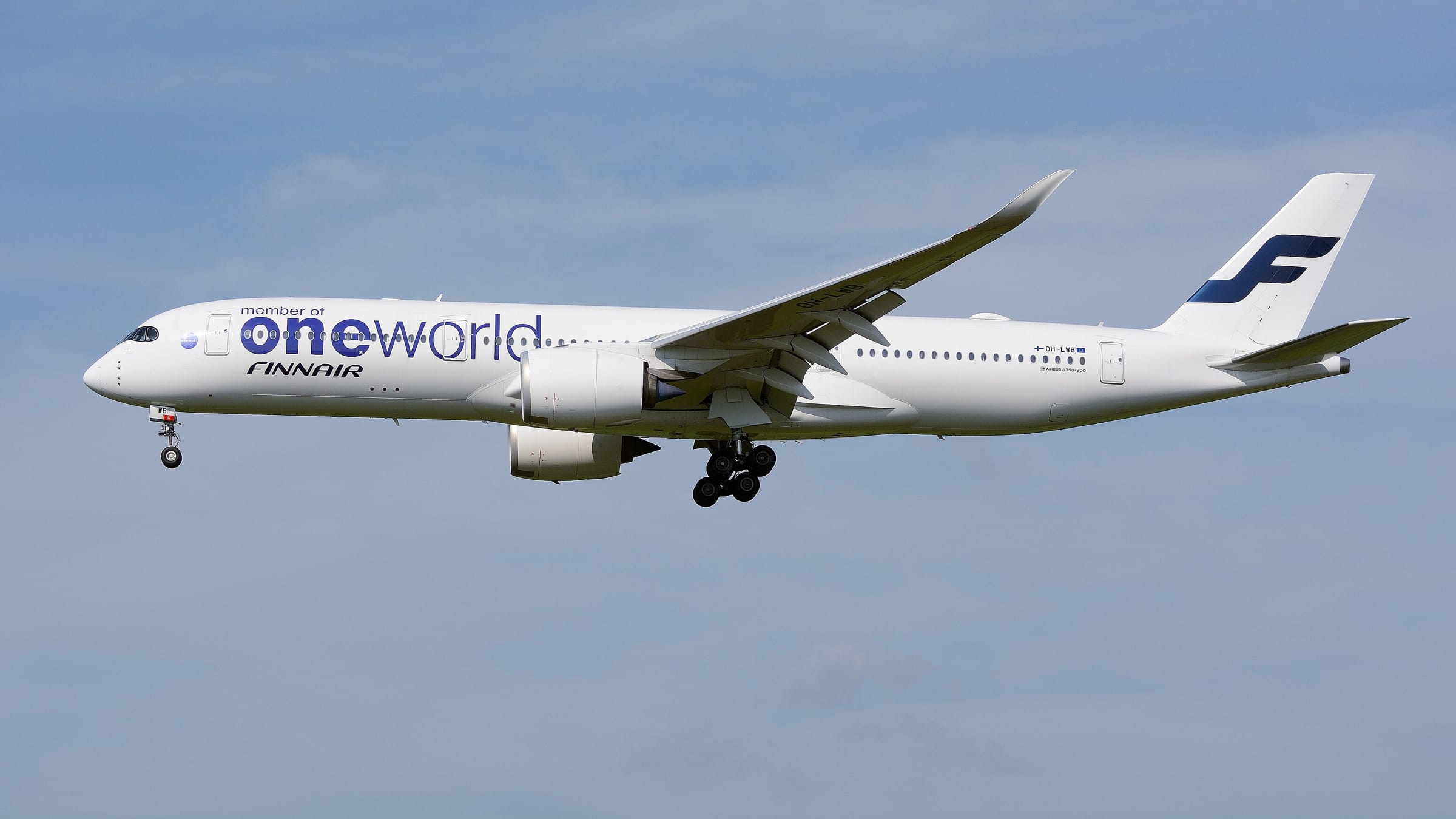 After Pieper’s departure to American Airlines, oneworld finds its new CEO, Finnair’s ex-CCO, Orvér Post feature image