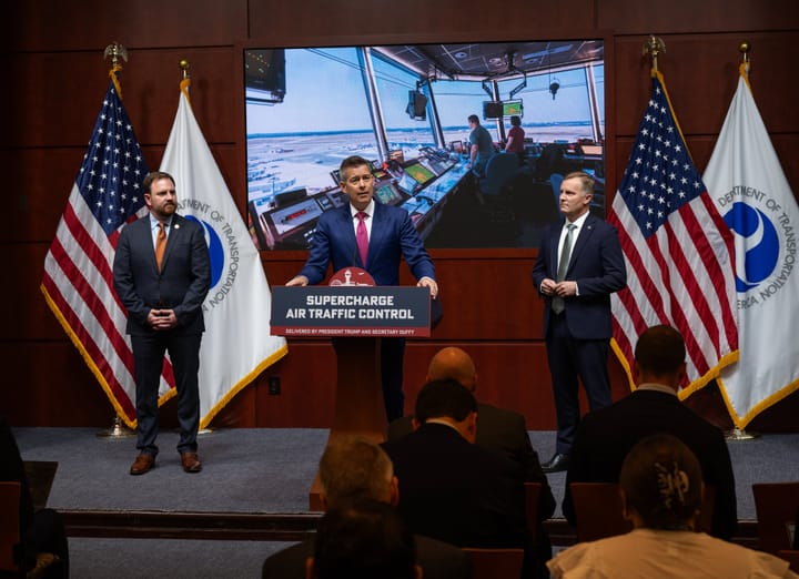 Air Traffic Controllers in US to work without pay during the government shutdown