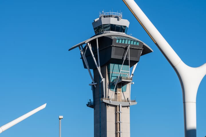 USDOT’s Duffy claims up to 15 to 20 ATCs retire daily amid shutdown