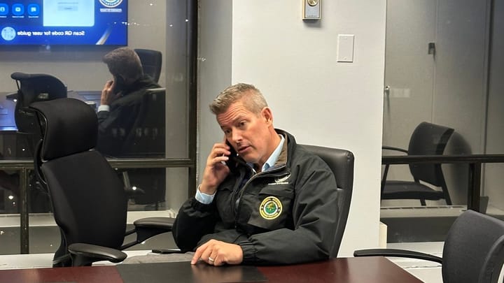 USDOT’s Duffy sides with Trump, questions controllers’ ‘patriotism’ during shutdown