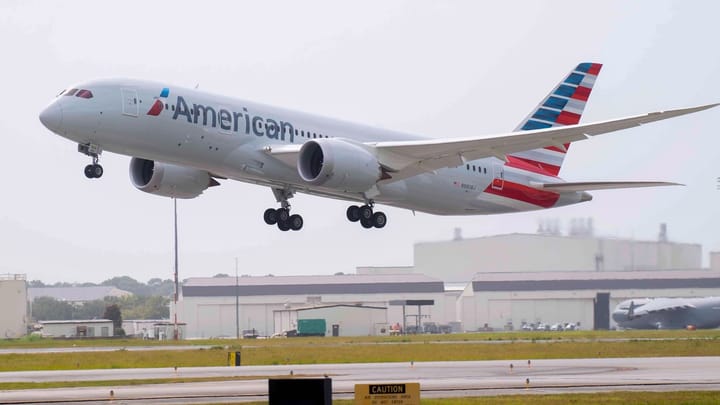 American Airlines fires back at United and unveils three competing routes at Chicago-O’Hare