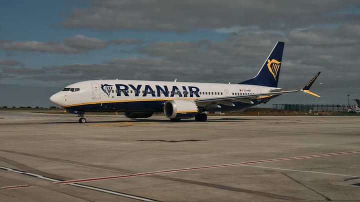Ryanair threatens to remove over 2 million seats from Brussels-Charleroi over growing taxes